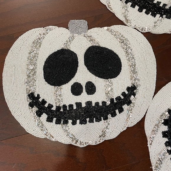 CHRISTIAN SIRIANO “NIGHTMARE BEFORE CHRISTMAS JACK  SKELLINGTON BEADED CHARGERS - Picture 2 of 5